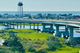 425 Edgewater Wy, Surf City, NC 28445 - Photo 35