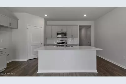 324 Maddox Drive, Aberdeen, NC 28315 - Photo 3