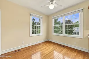 405 Freemason St, Oriental, NC 28571 - Photo 17