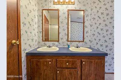 107 Bluebird Drive, Elizabeth City, NC 27909 - Photo 13