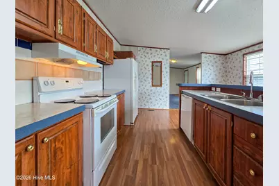 107 Bluebird Drive, Elizabeth City, NC 27909 - Photo 5