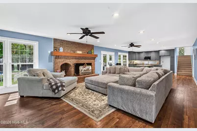 154 NW Bridge Road, Jacksonville, NC 28540 - Photo 11