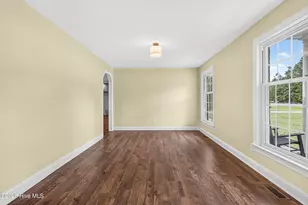 154 NW Bridge Rd, Jacksonville, NC 28540 - Photo 9