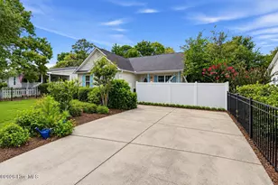 121 NE 6th St, Oak Island, NC 28465 - Photo 1