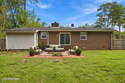 811 Little John Avenue, Jacksonville, NC 28546 - Photo 21