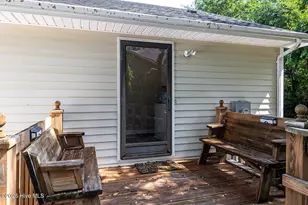 122 Purdie Dr, Emerald Isle, NC 28594 - Photo 17