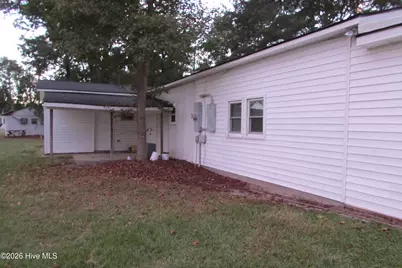 2347 W Wards Bridge Road, Warsaw, NC 28398 - Photo 7