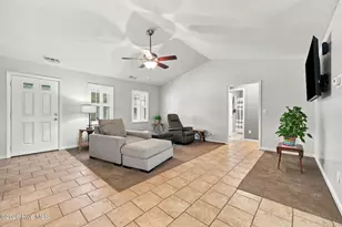 107 Fodder Dr, Hubert, NC 28539 - Photo 15