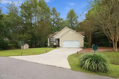 118 Rolling Hill Drive, Swansboro, NC 28584 - Photo 3