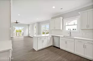 305 Birmingham Ave, Carolina Beach, NC 28428 - Photo 7