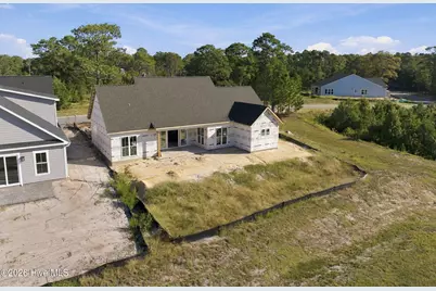 6087 Martinique Street SW, Shallotte, NC 28470 - Photo 17