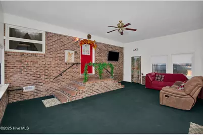 405 West Road, Lumberton, NC 28358 - Photo 27