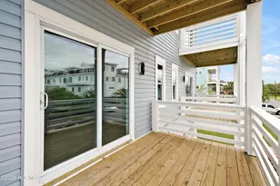 305 Birmingham Ave, Carolina Beach, NC 28428 - Photo 17