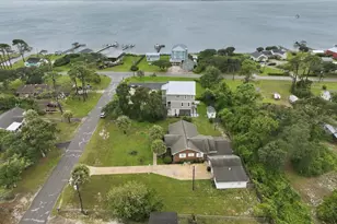 123 Willis Dr, Harkers Island, NC 28531 - Photo 33