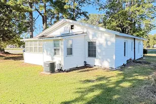 4065 East Ave, Ayden, NC 28513 - Photo 25