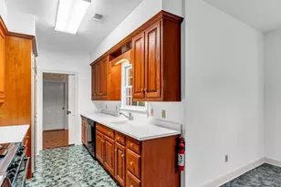 51 King St, Southern Pines, NC 28387 - Photo 35