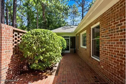 51 King Street, Southern Pines, NC 28387 - Photo 9