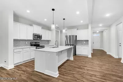 906 Courthouse Crossing, Jacksonville, NC 28546 - Photo 9
