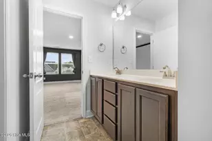 906 Courthouse Xing, Jacksonville, NC 28546 - Photo 35