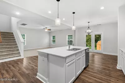 906 Courthouse Crossing, Jacksonville, NC 28546 - Photo 7