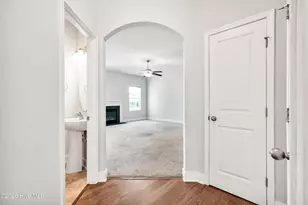 266 E Red Head Cir, Sneads Ferry, NC 28460 - Photo 5