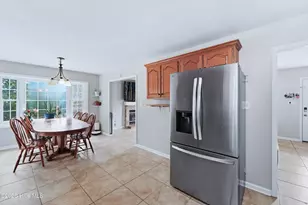 304 Pebble Ln, Jacksonville, NC 28546 - Photo 13