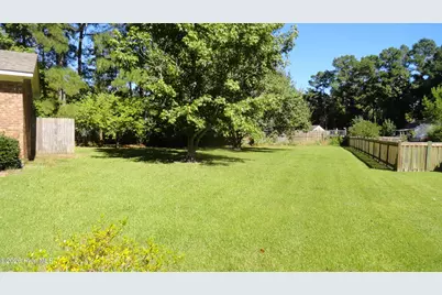 101 Cambridge Court, Havelock, NC 28532 - Photo 13