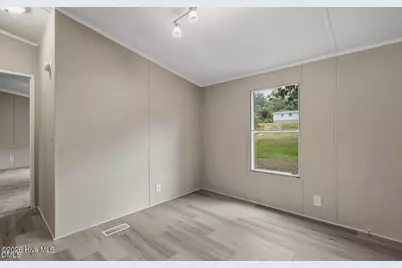 116 Avon Lane, Newton Grove, NC 28366 - Photo 15