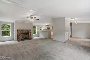 116 Avon Ln, Newton Grove, NC 28366 - Photo 5