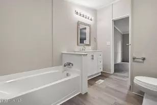 116 Avon Ln, Newton Grove, NC 28366 - Photo 23