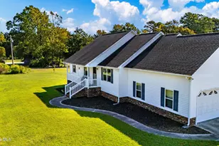 307 Juanita Ln, New Bern, NC 28560 - Photo 3