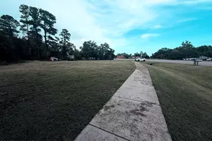 114 Old Fayetteville Rd, Leland, NC 28451 - Photo 1