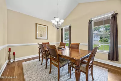 8746 Ramsbury Way, Wilmington, NC 28411 - Photo 9