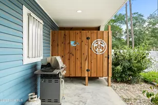 127 NE 34th St, Oak Island, NC 28465 - Photo 37