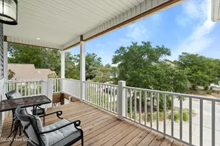 127 NE 34th St, Oak Island, NC 28465 - Photo 5