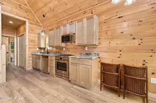 210 Fiddlers Wy, Brasstown, NC 28902 - Photo 21