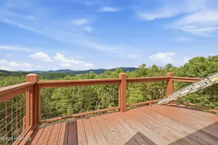 210 Fiddlers Wy, Brasstown, NC 28902 - Photo 37