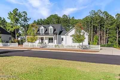275 Hollycrest Drive, Pinehurst, NC 28374 - Photo 5