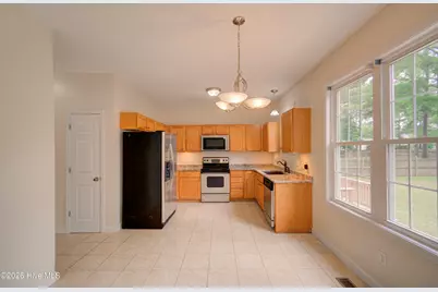 318 Osprey Point Drive, Sneads Ferry, NC 28460 - Photo 17