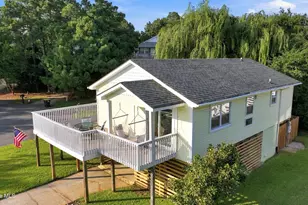 110 Rhodoms Dr, Kill Devil Hills, NC 27948 - Photo 1