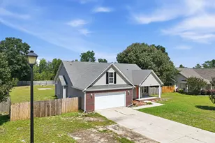 205 Bonney Ln, Fayetteville, NC 28306 - Photo 43