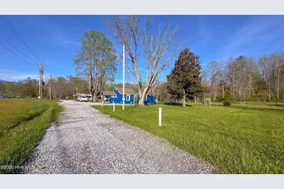 206 Fletcher Hooper Road, Robbinsville, NC 28771 - Photo 19