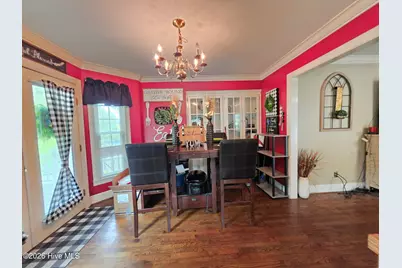 705 Peterson Street, Clinton, NC 28328 - Photo 9