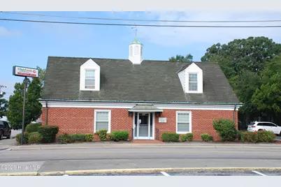 301 N Pine Street, Lumberton, NC 28358 - Photo 1