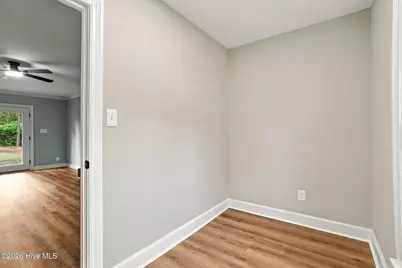 2214 Somerset Drive N, Wilson, NC 27893 - Photo 31