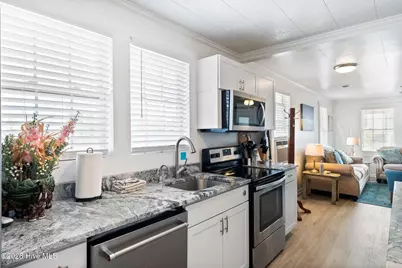 805 Carolina Beach Avenue N, Carolina Beach, NC 28428 - Photo 19