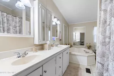 1109 Nautical Lane SW, Calabash, NC 28467 - Photo 19