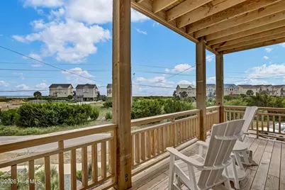 711 N Topsail Drive, Surf City, NC 28445 - Photo 33
