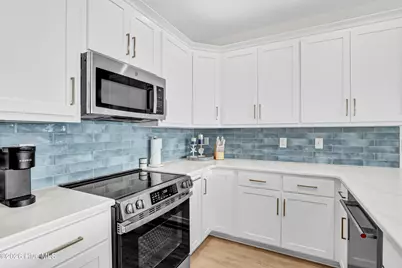 711 N Topsail Drive, Surf City, NC 28445 - Photo 19