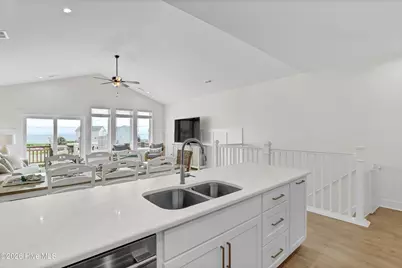 711 N Topsail Drive, Surf City, NC 28445 - Photo 21